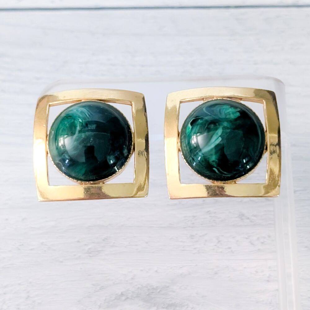 Vintage Avon Stud Earrings 1989 Modern Emphasis Simulated Green Malachite